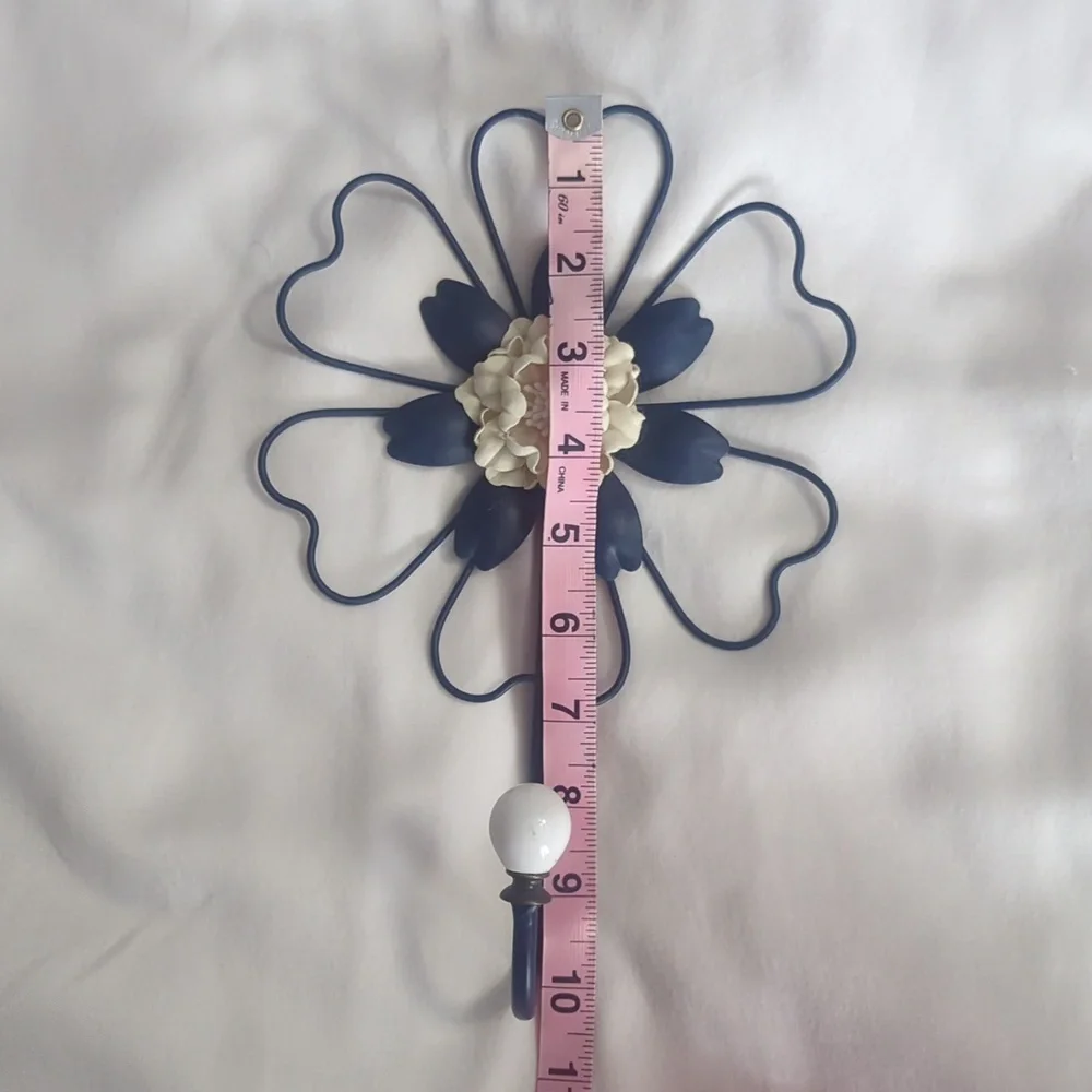 Wall Hook Wire Flower Navy Blue and Cream